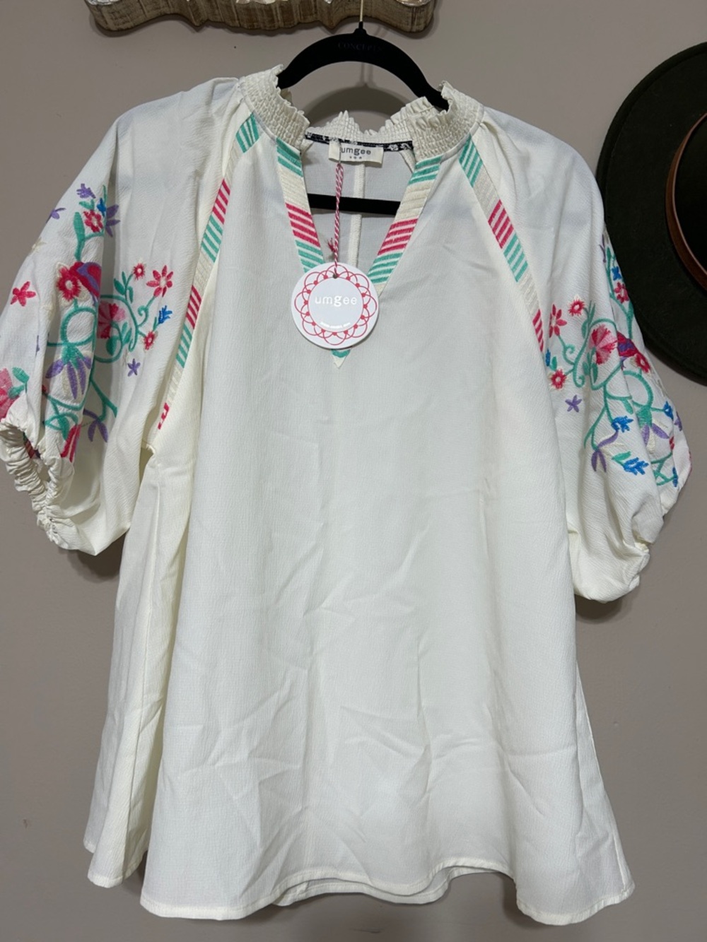 Umgee Cream Embroidered Puff-Sleeve blouse with Multicolor Trim